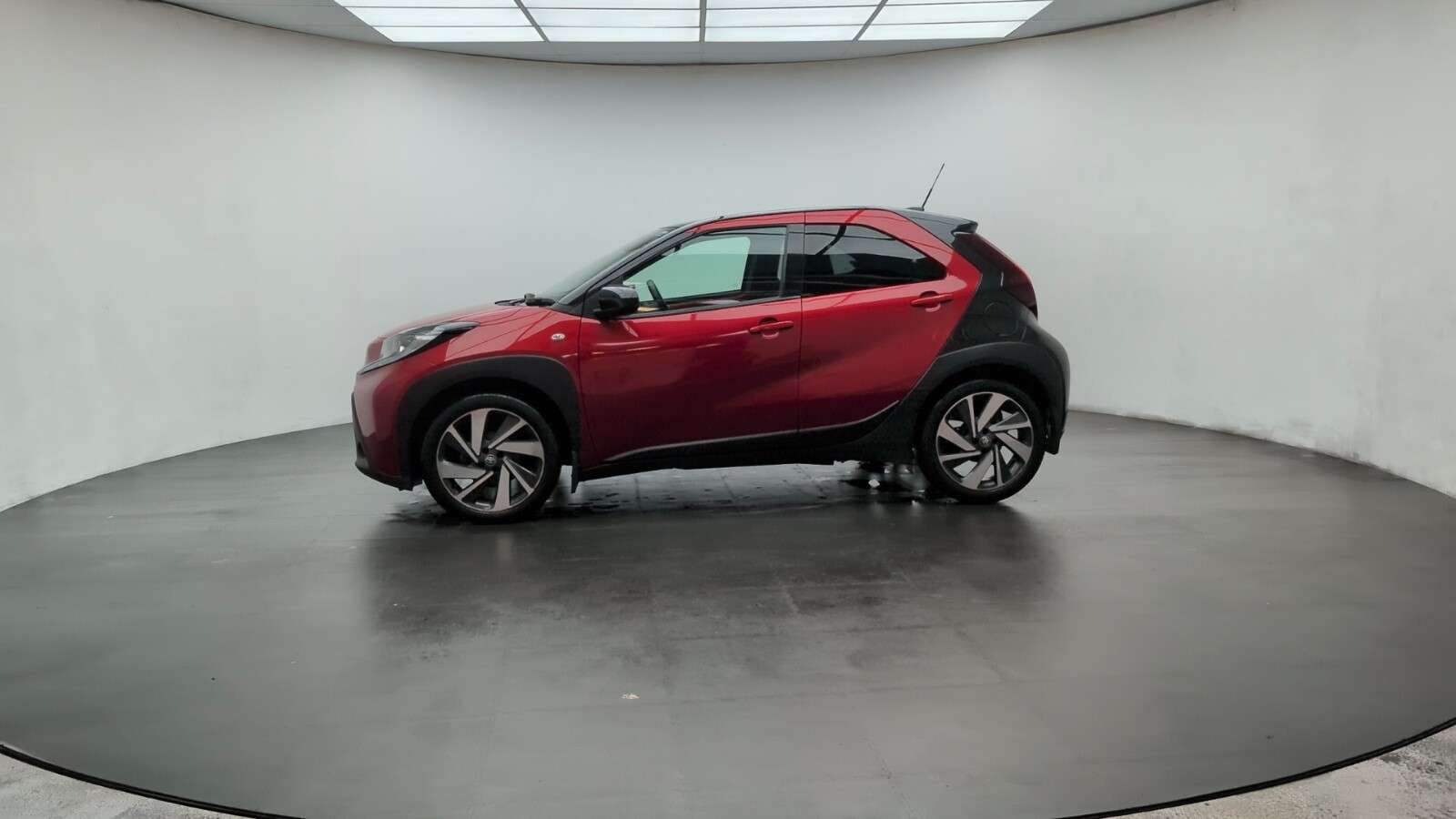 2023 TOYOTA AYGO X 2023 TOYOTA AYGO X