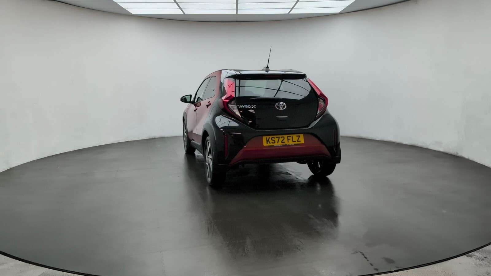 2023 TOYOTA AYGO X 2023 TOYOTA AYGO X