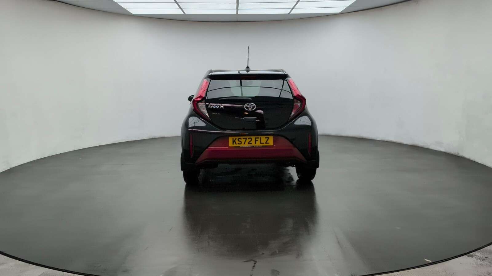 2023 TOYOTA AYGO X 2023 TOYOTA AYGO X