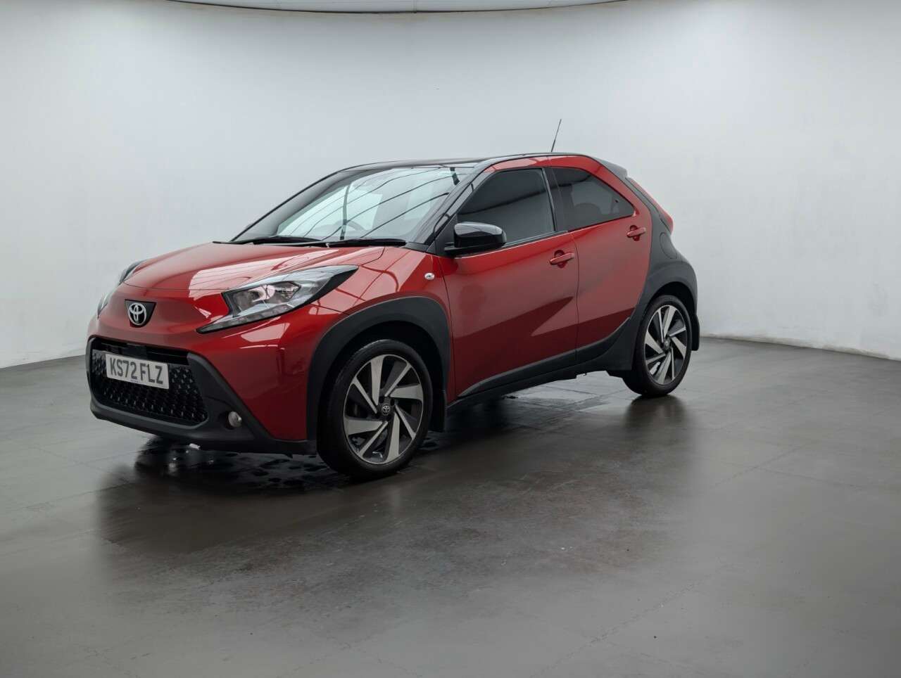 2023 TOYOTA AYGO X 2023 TOYOTA AYGO X
