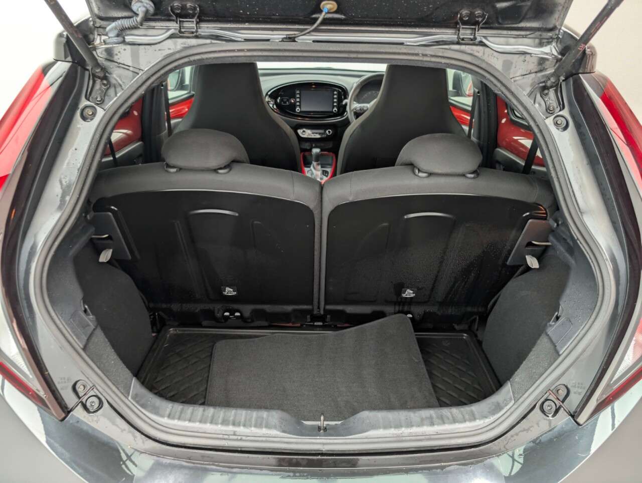 2023 TOYOTA AYGO X 2023 TOYOTA AYGO X