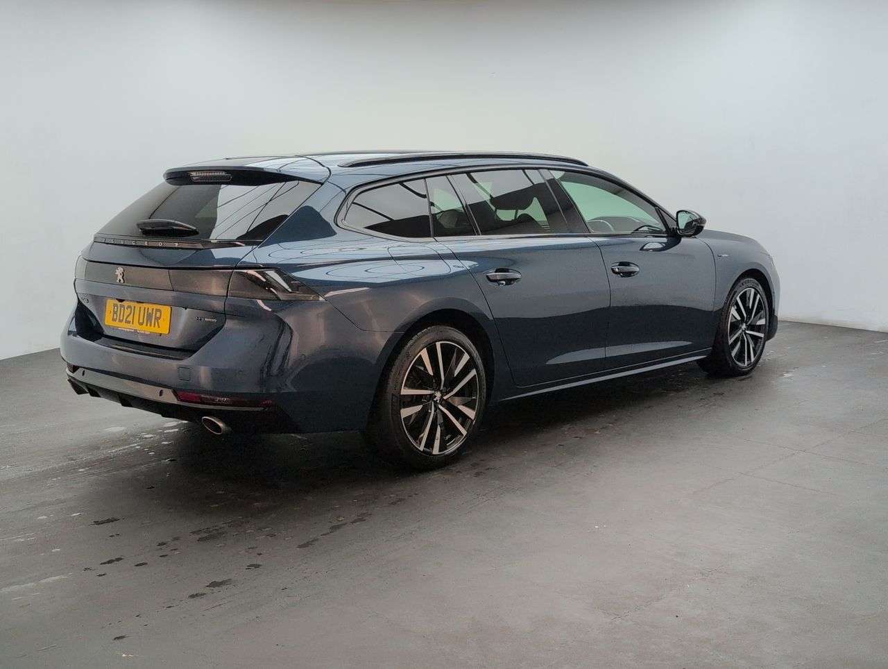 2021 PEUGEOT 508 SW 2021 PEUGEOT 508 SW