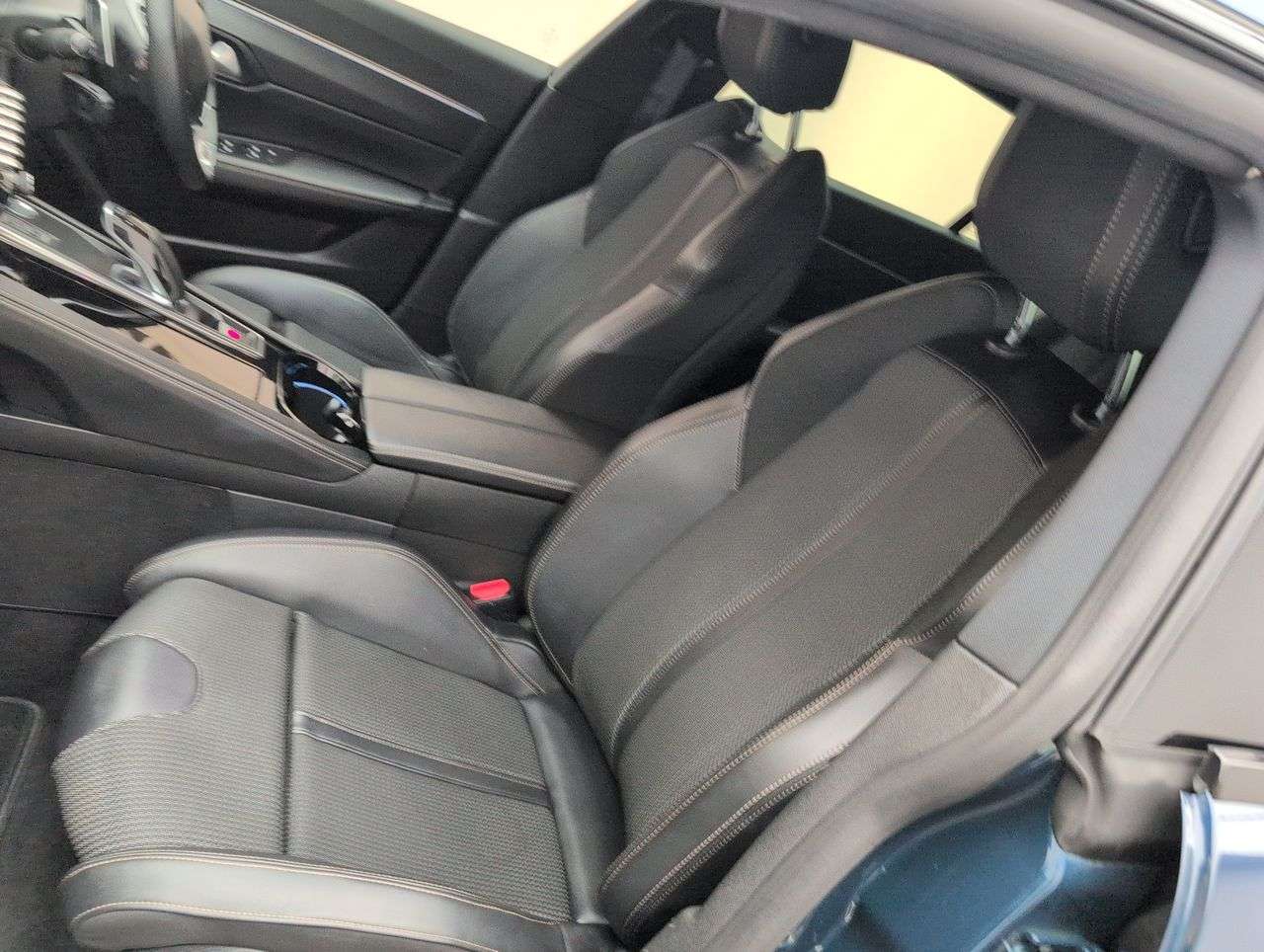 2021 PEUGEOT 508 SW 2021 PEUGEOT 508 SW