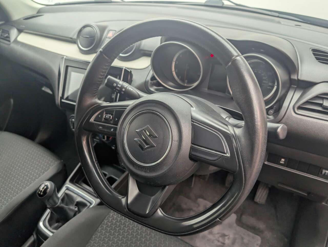 2019 SUZUKI SWIFT 2019 SUZUKI SWIFT