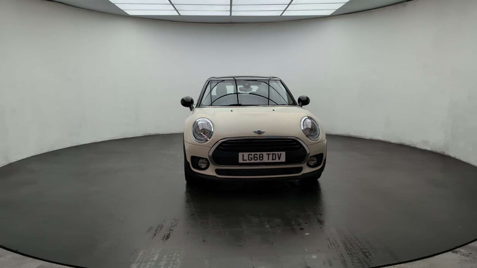 2018 MINI CLUBMAN 2018 MINI CLUBMAN