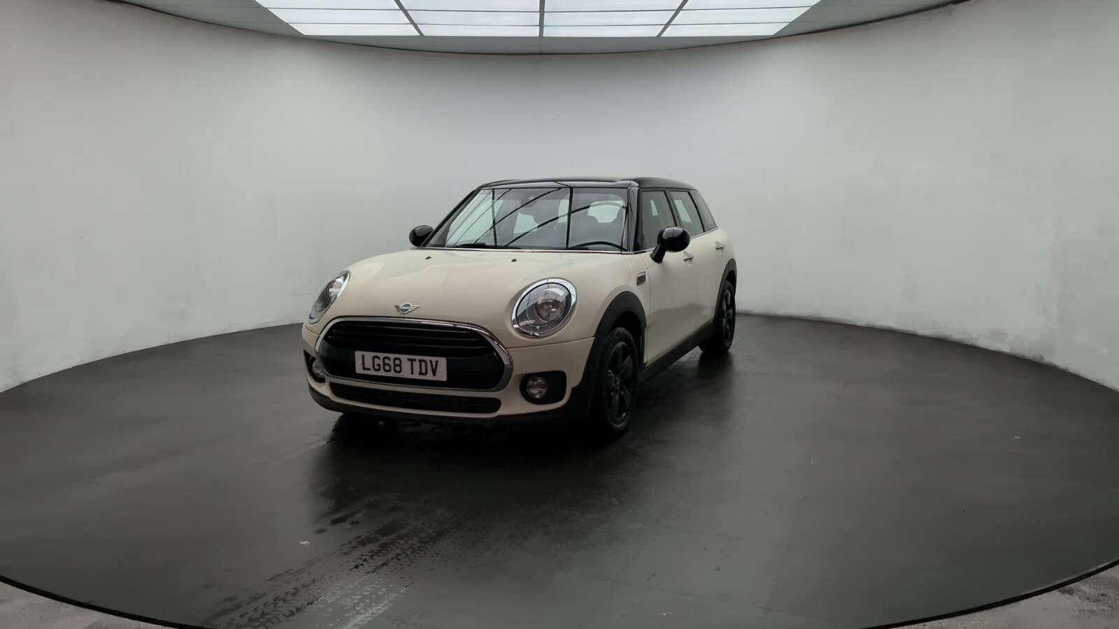 2018 MINI CLUBMAN 2018 MINI CLUBMAN