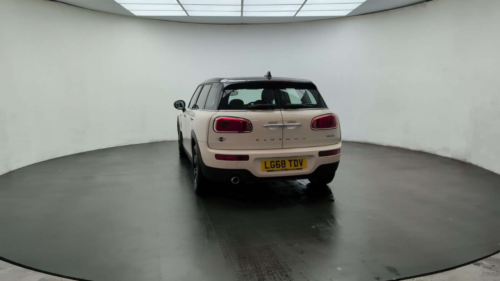 2018 MINI CLUBMAN 2018 MINI CLUBMAN