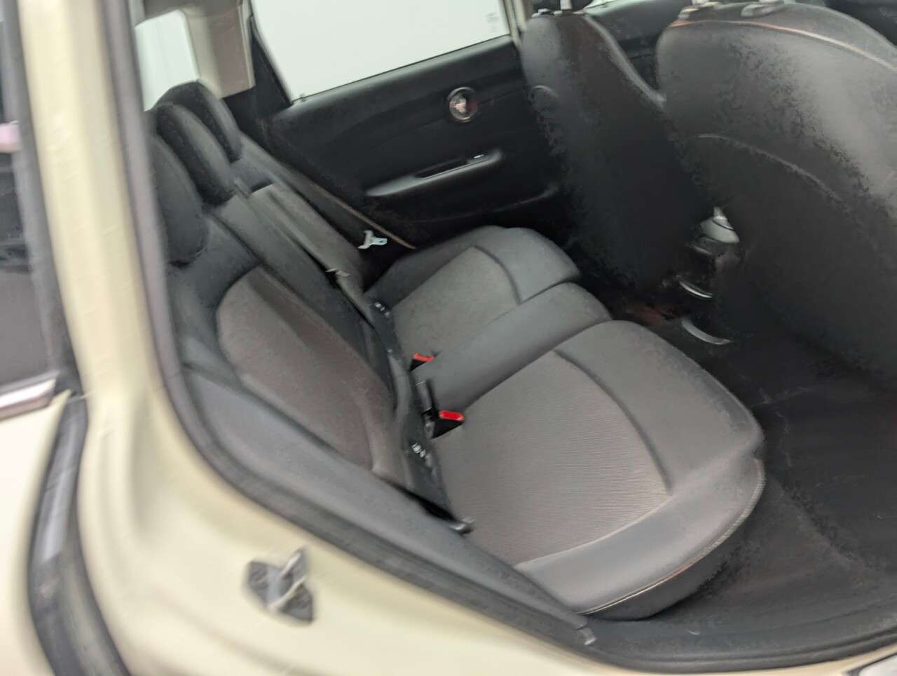 2018 MINI CLUBMAN 2018 MINI CLUBMAN