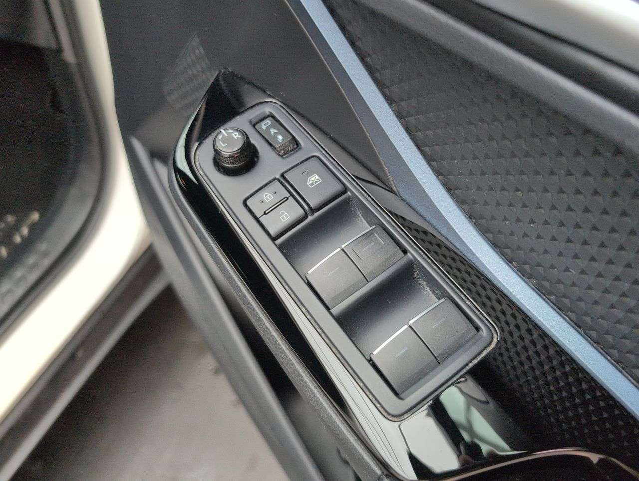 2020 TOYOTA CHR 2020 TOYOTA CHR