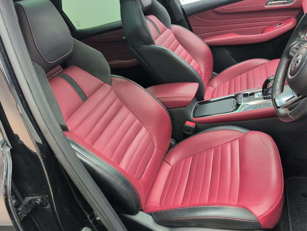 2023 MG MG HS 2023 MG MG HS