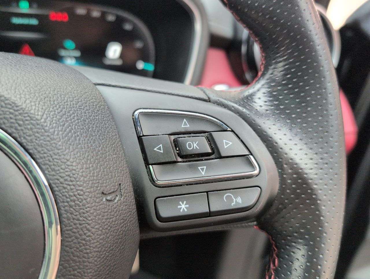 2023 MG MG HS 2023 MG MG HS