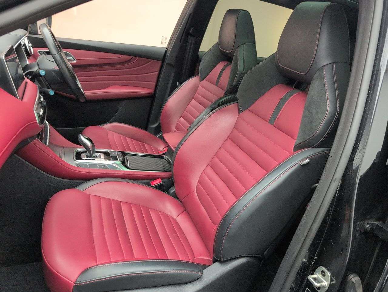 2023 MG MG HS 2023 MG MG HS