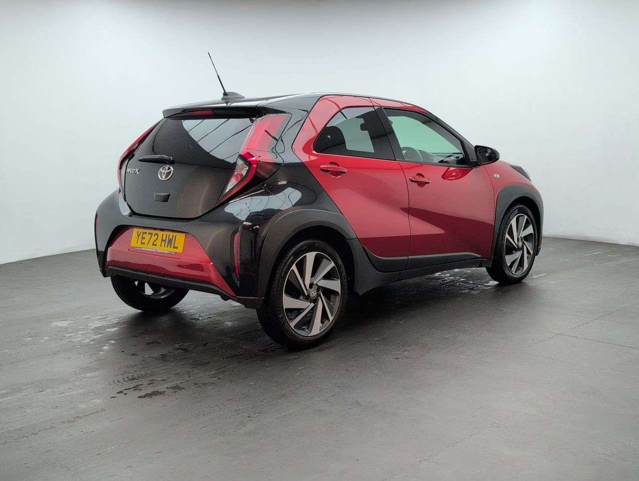 2022 TOYOTA AYGO X 2022 TOYOTA AYGO X