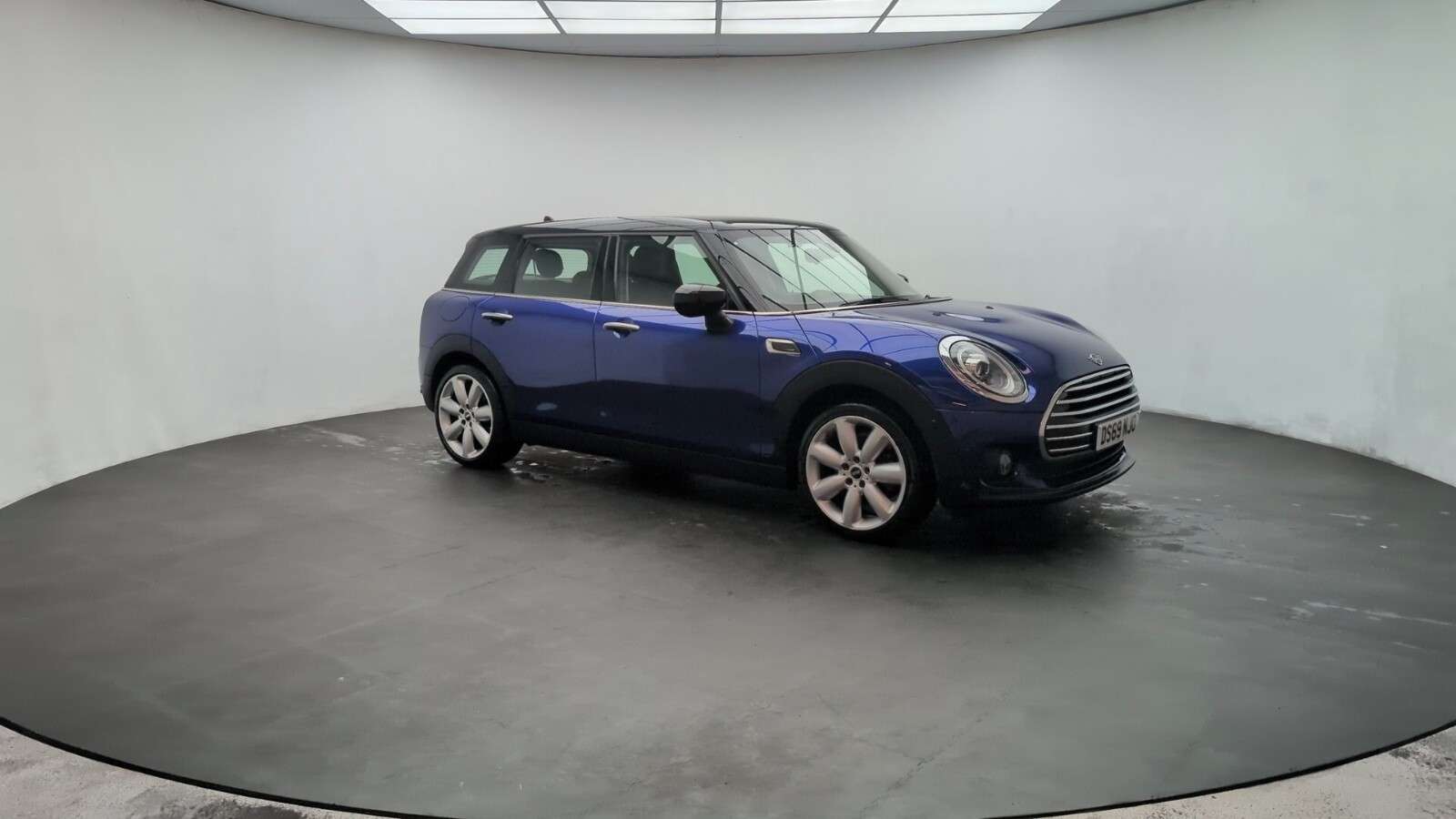2019 MINI CLUBMAN 2019 MINI CLUBMAN