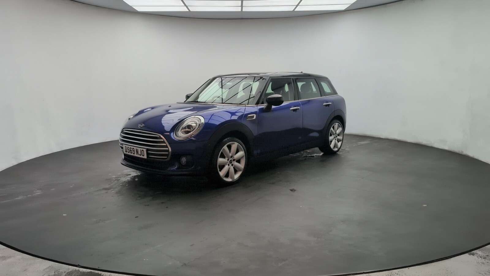 2019 MINI CLUBMAN 2019 MINI CLUBMAN