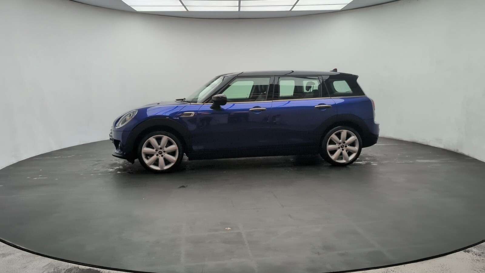2019 MINI CLUBMAN 2019 MINI CLUBMAN