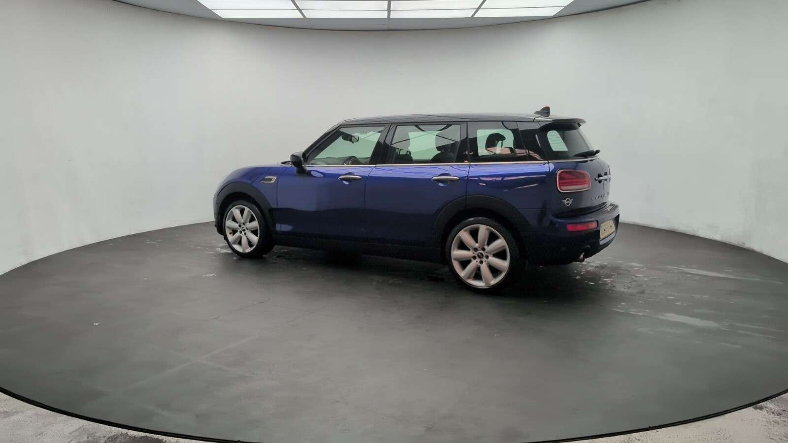 2019 MINI CLUBMAN 2019 MINI CLUBMAN