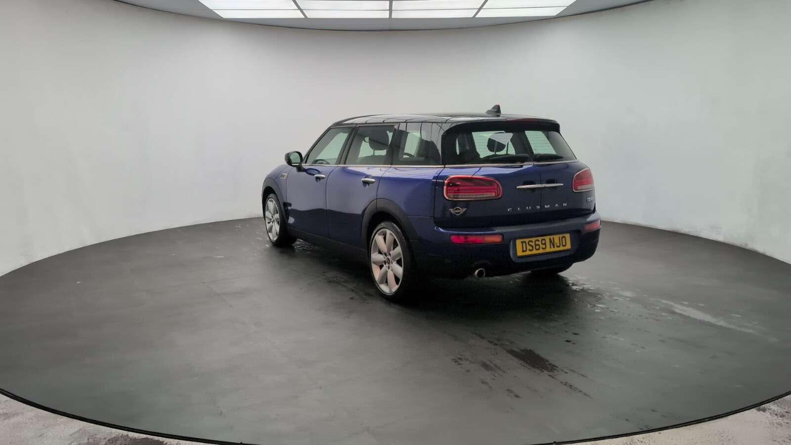 2019 MINI CLUBMAN 2019 MINI CLUBMAN