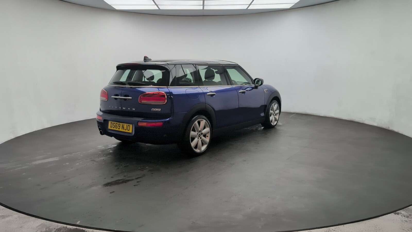 2019 MINI CLUBMAN 2019 MINI CLUBMAN