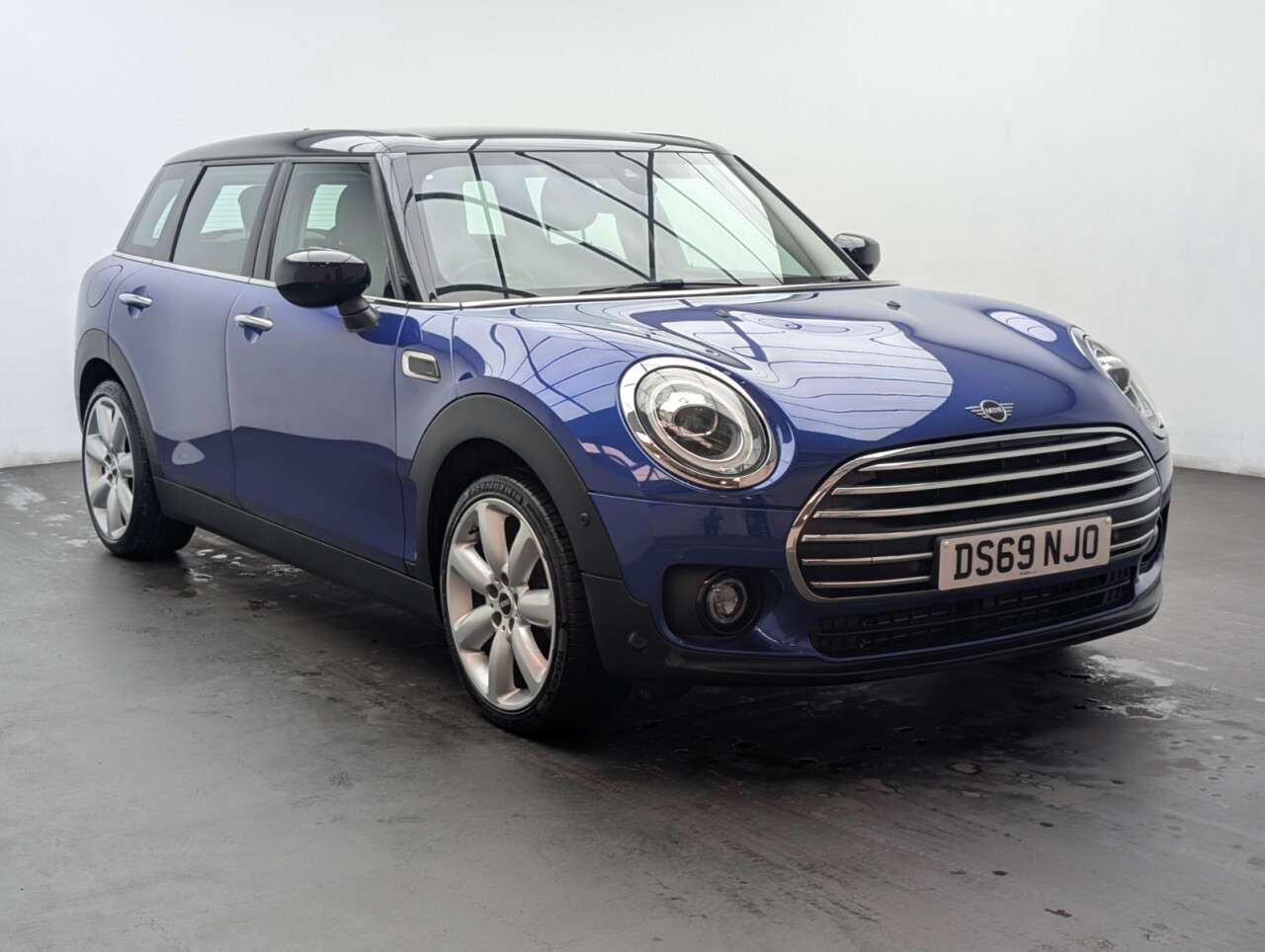 2019 MINI CLUBMAN 2019 MINI CLUBMAN
