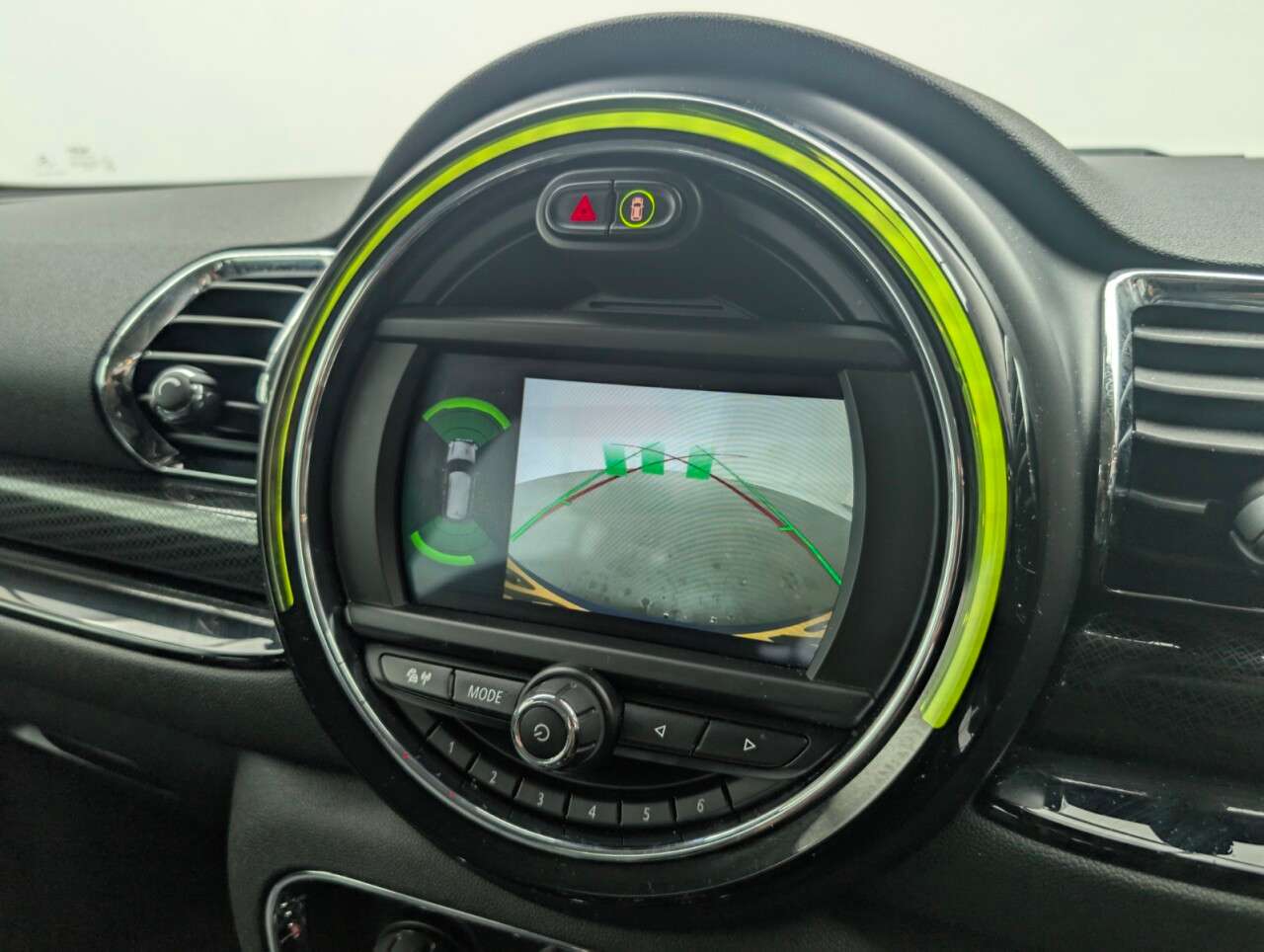 2019 MINI CLUBMAN 2019 MINI CLUBMAN