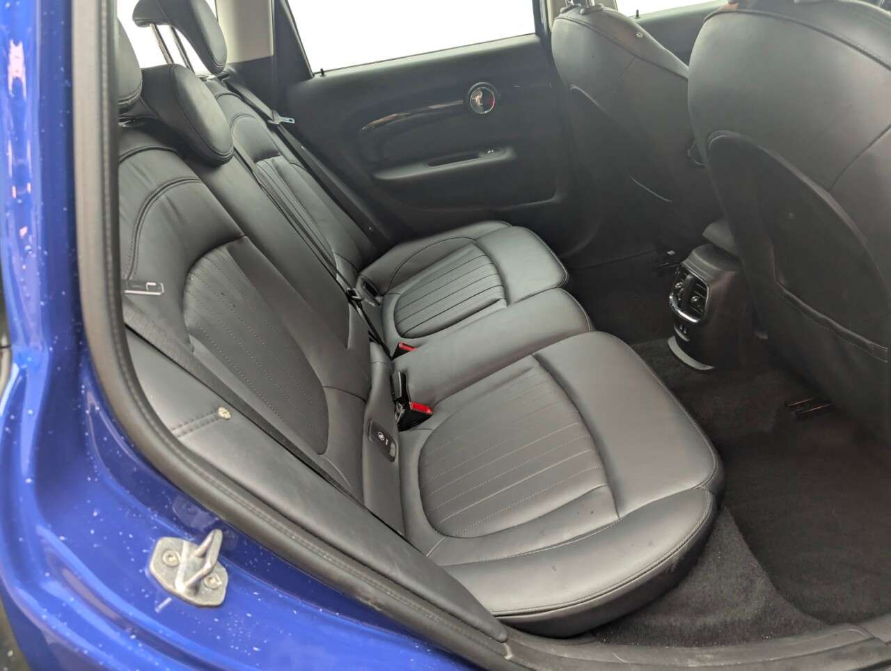 2019 MINI CLUBMAN 2019 MINI CLUBMAN