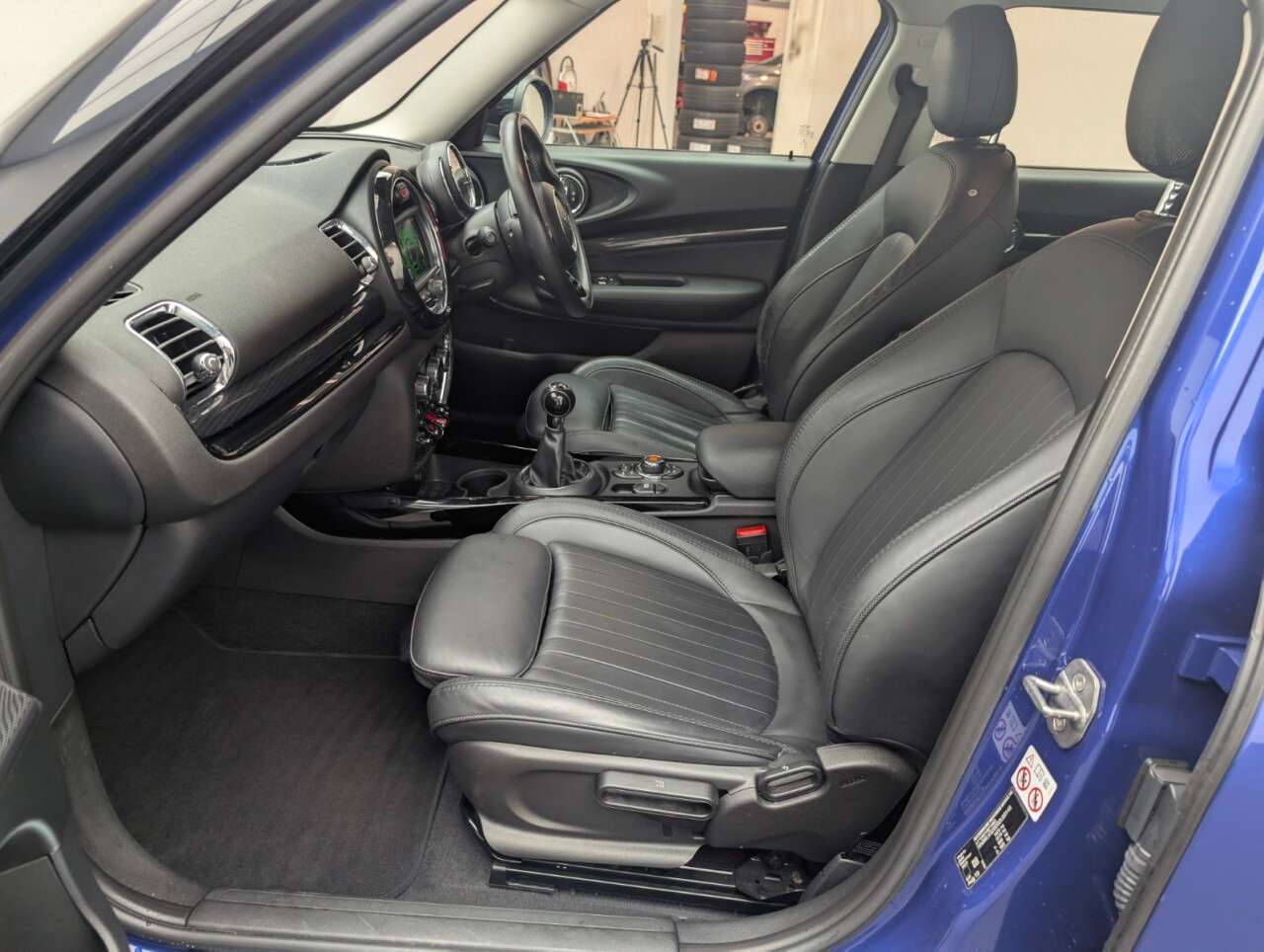 2019 MINI CLUBMAN 2019 MINI CLUBMAN