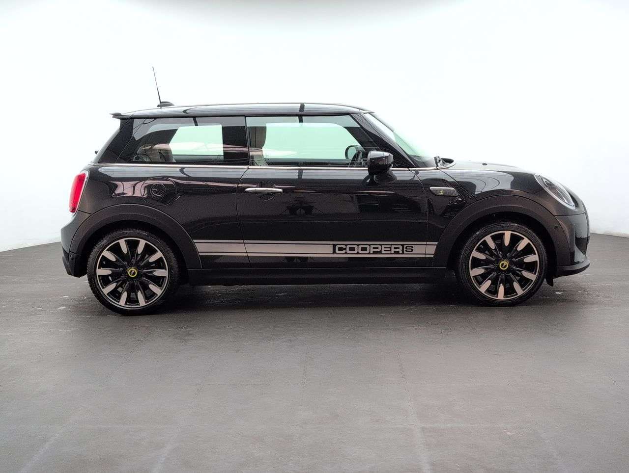 2023 MINI ELECTRIC HATCH 2023 MINI ELECTRIC HATCH