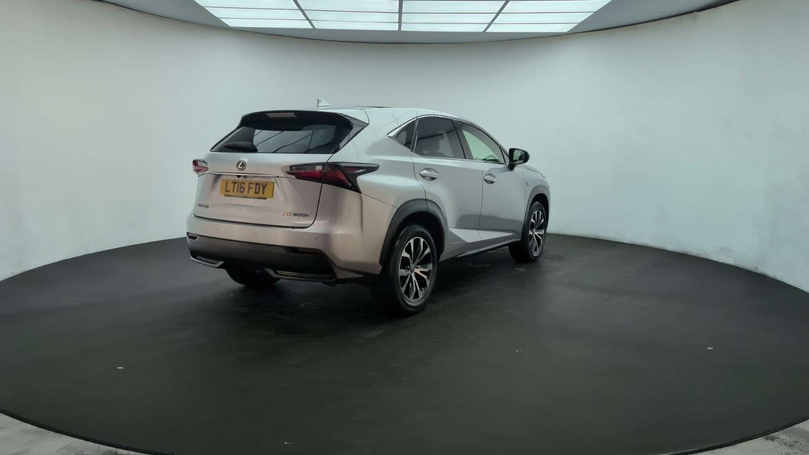 2016 LEXUS NX 2016 LEXUS NX