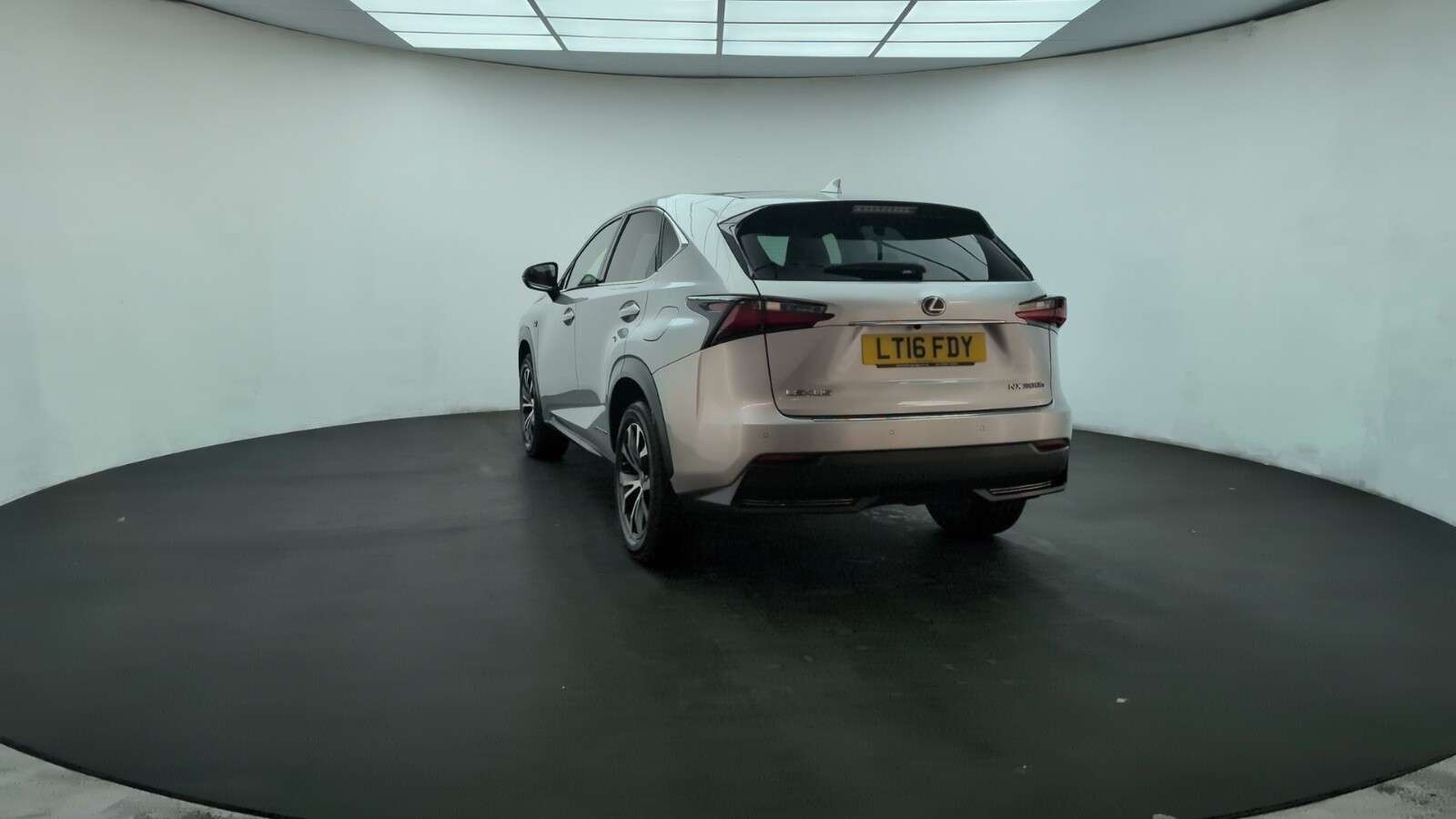 2016 LEXUS NX 2016 LEXUS NX