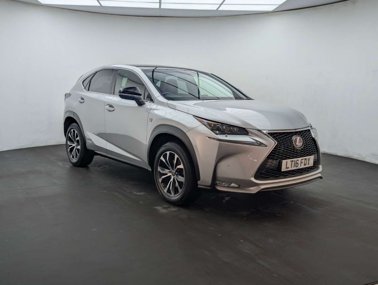 2016 LEXUS NX 2016 LEXUS NX