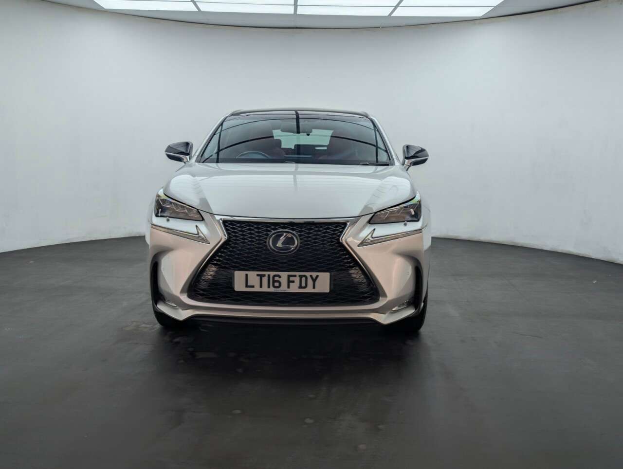 2016 LEXUS NX 2016 LEXUS NX