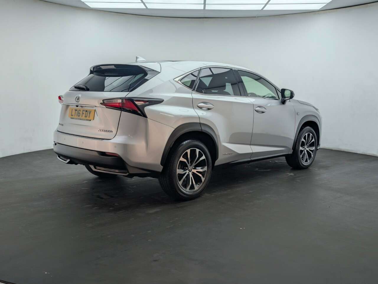 2016 LEXUS NX 2016 LEXUS NX