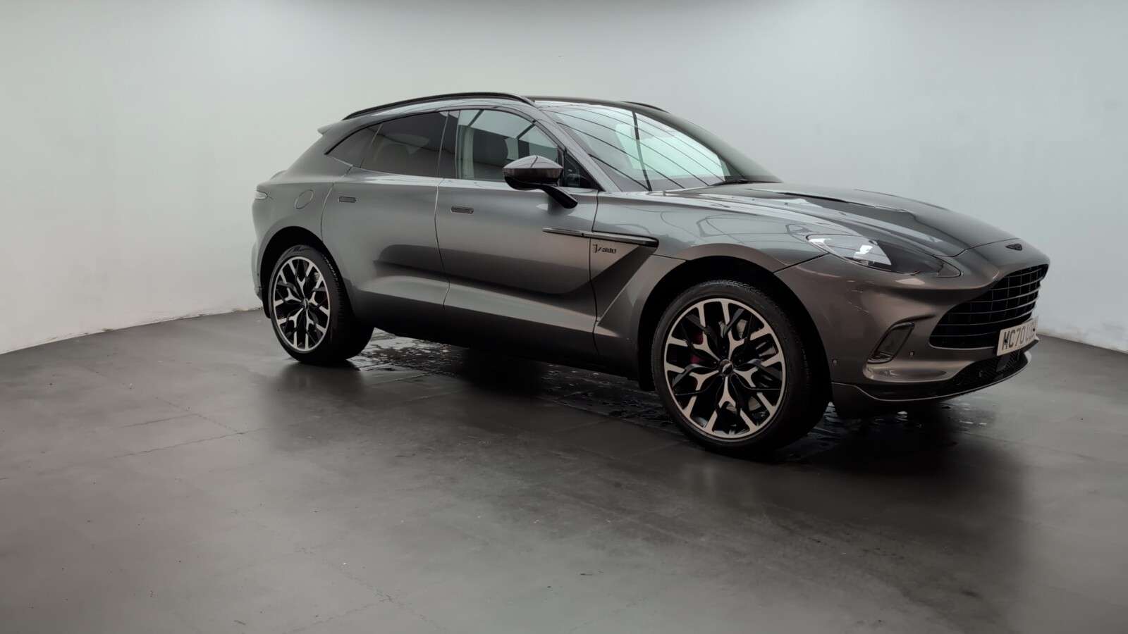 2020 ASTON MARTIN DBX 2020 ASTON MARTIN DBX