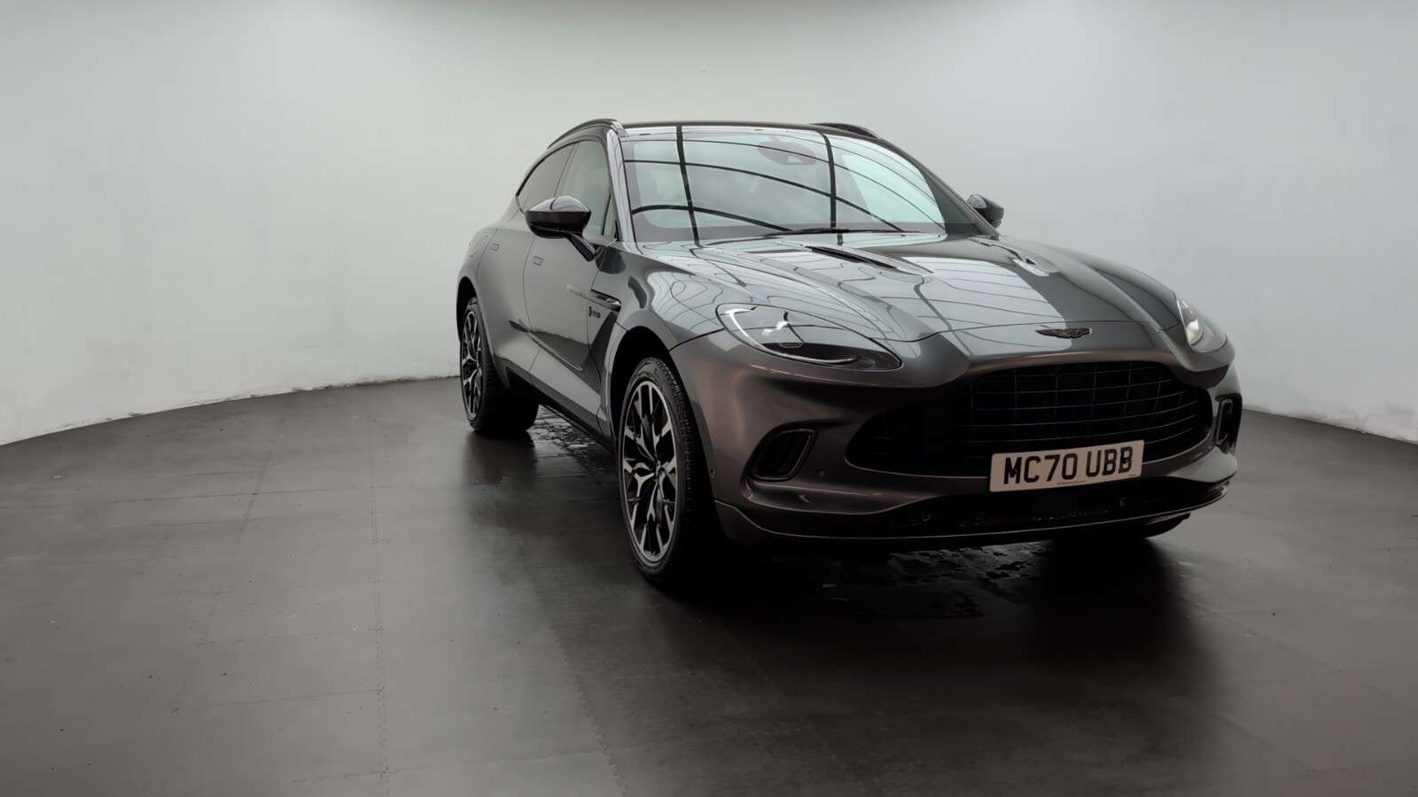 2020 ASTON MARTIN DBX 2020 ASTON MARTIN DBX