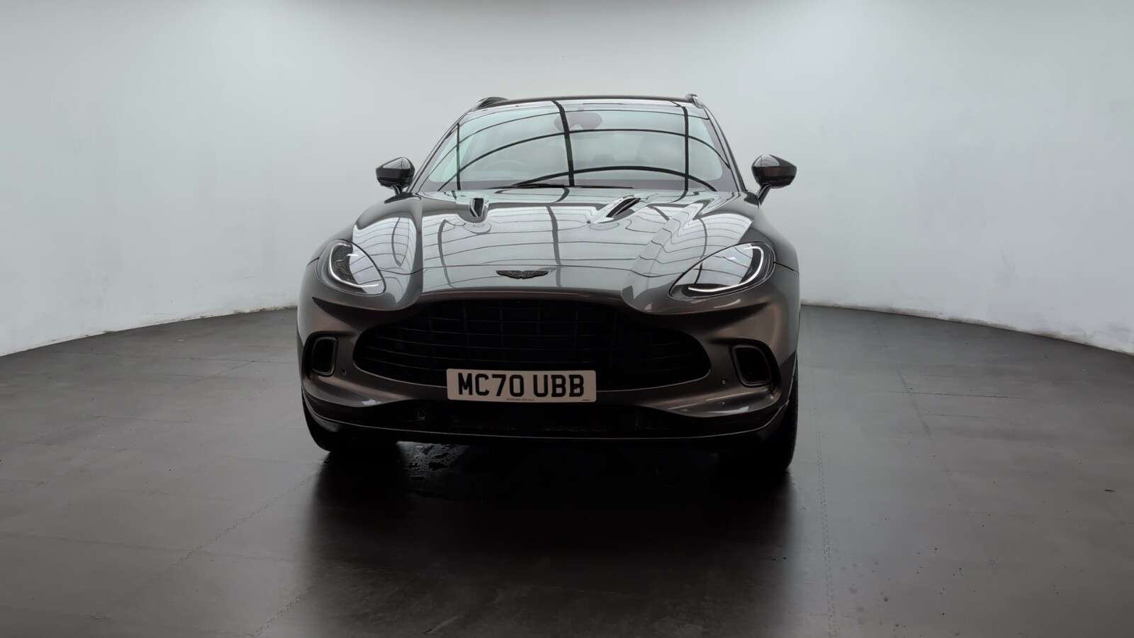 2020 ASTON MARTIN DBX 2020 ASTON MARTIN DBX