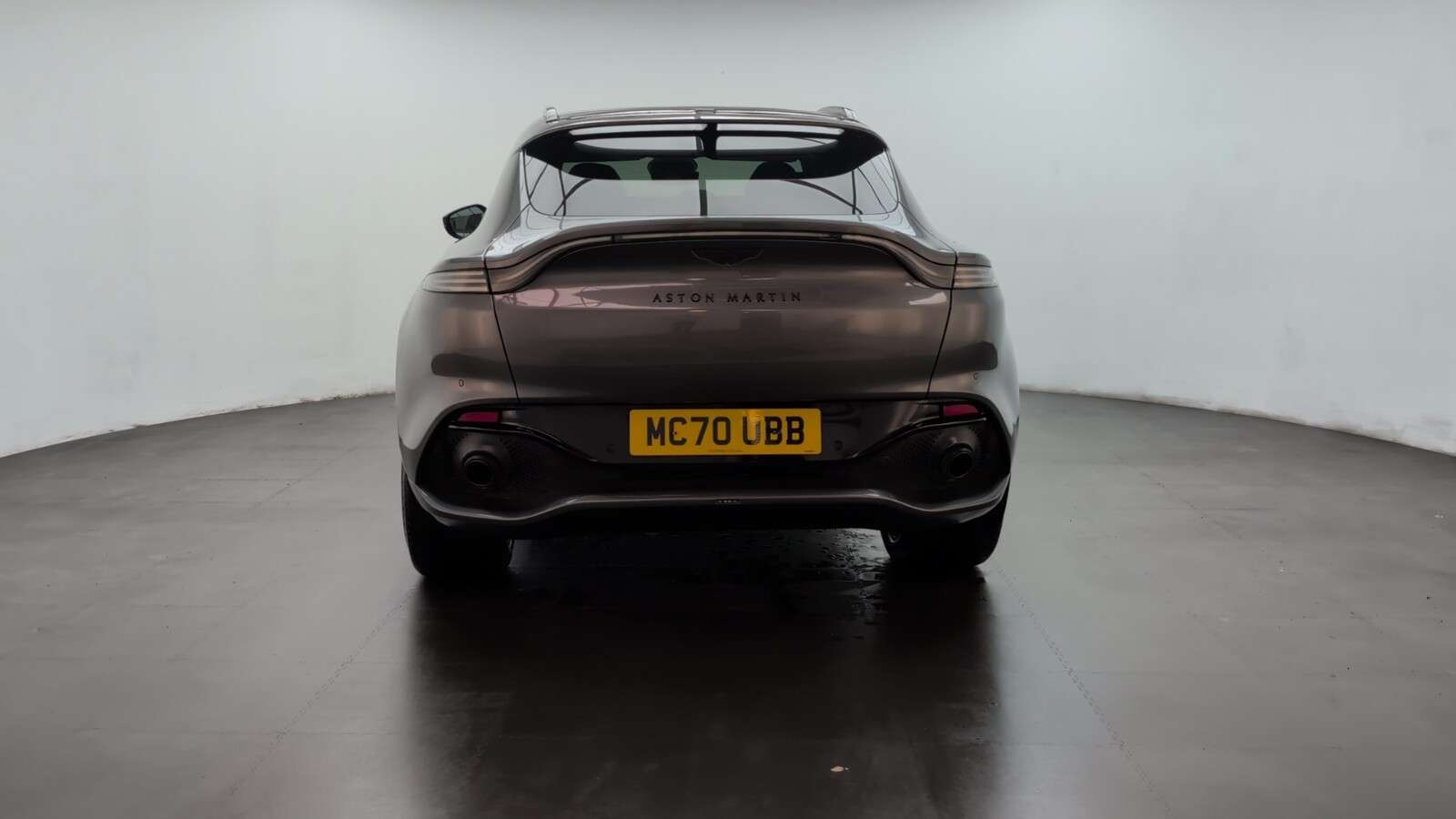 2020 ASTON MARTIN DBX 2020 ASTON MARTIN DBX