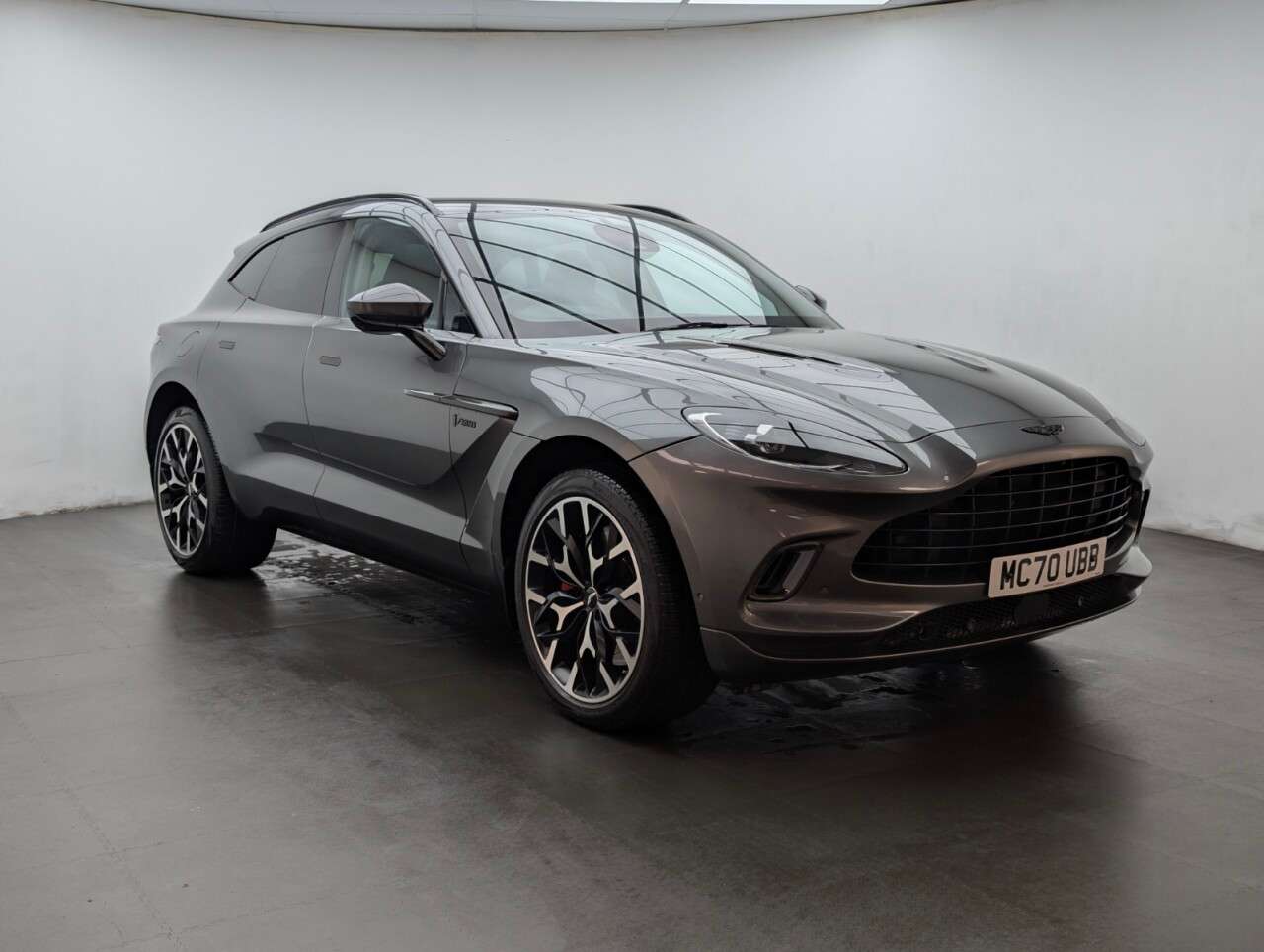 2020 ASTON MARTIN DBX 2020 ASTON MARTIN DBX