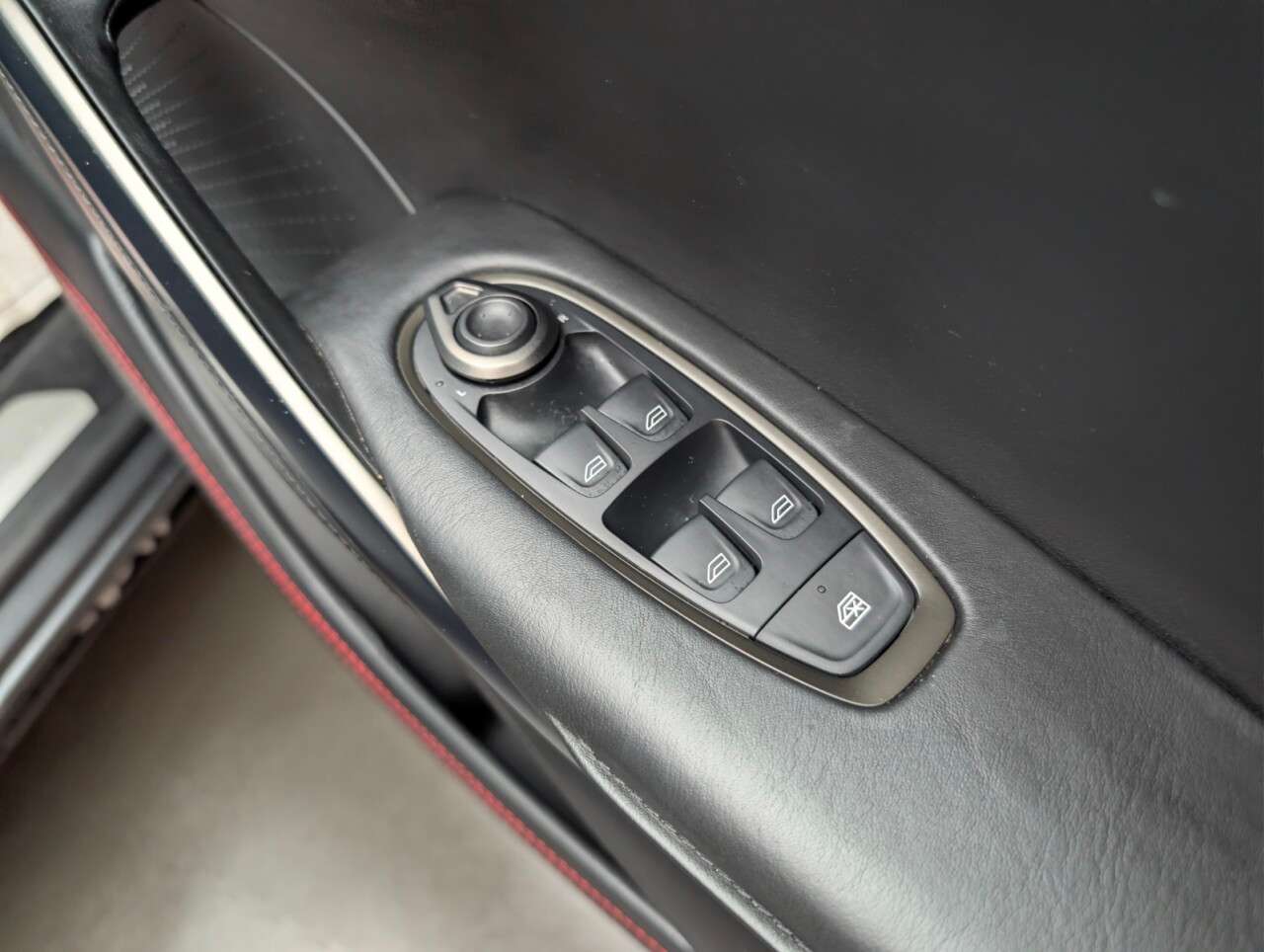 2020 ASTON MARTIN DBX 2020 ASTON MARTIN DBX