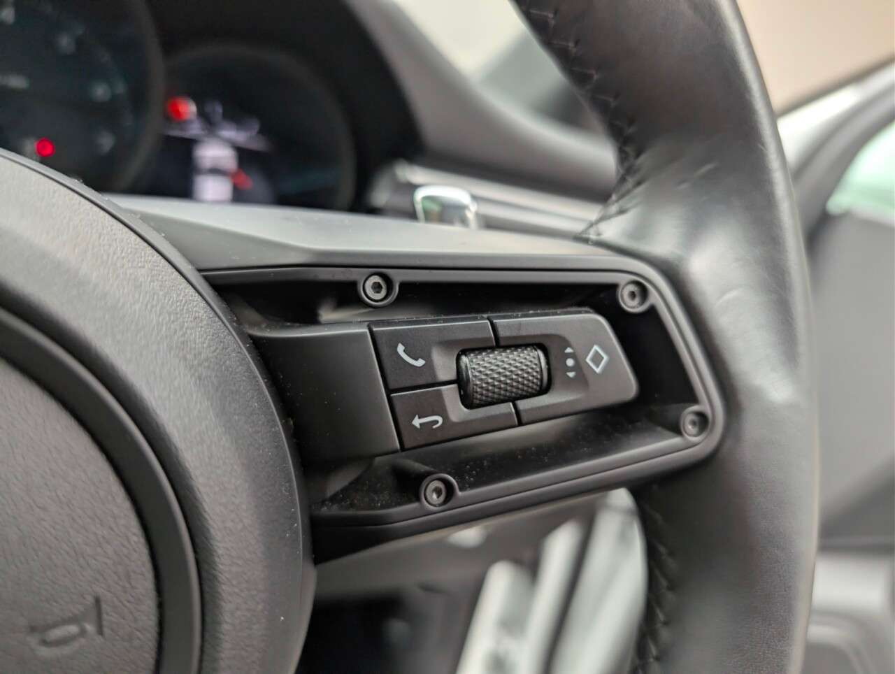 2022 PORSCHE MACAN 2022 PORSCHE MACAN