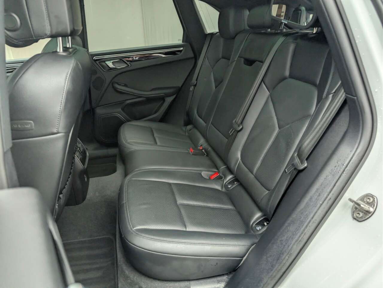 2022 PORSCHE MACAN 2022 PORSCHE MACAN