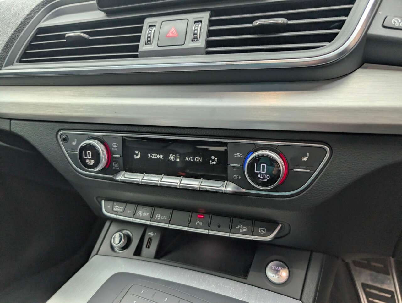 2018 AUDI Q5 2018 AUDI Q5