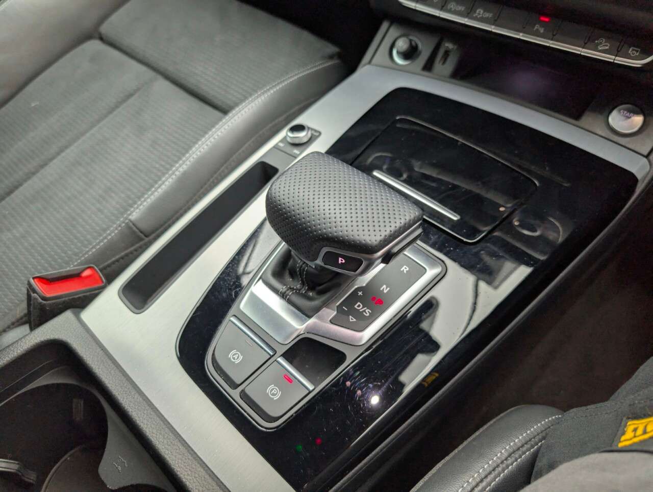 2022 AUDI Q5 2022 AUDI Q5