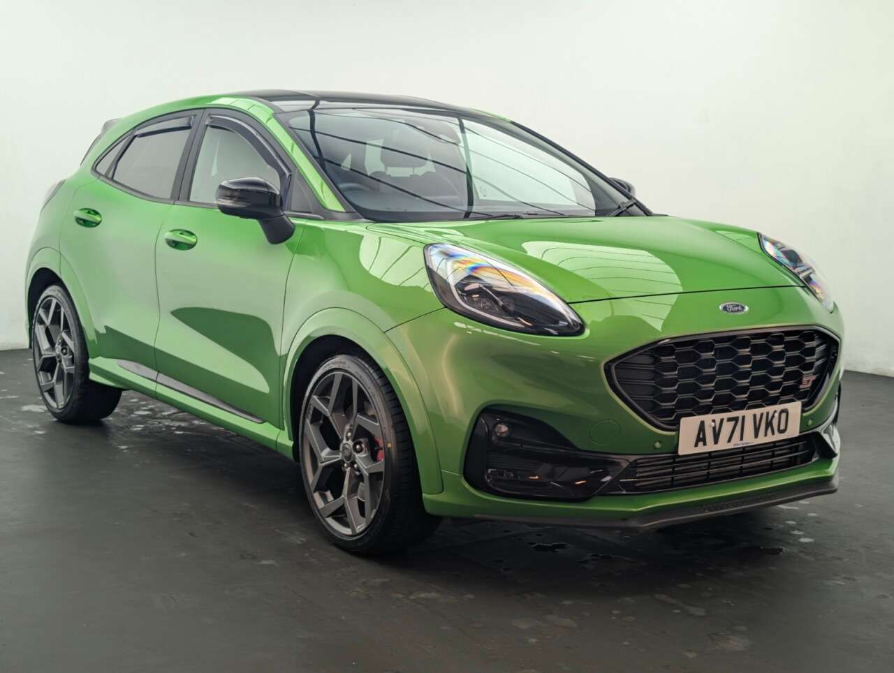 A 2022 FORD PUMA 1.5T EcoBoost ST SUV 5dr Petrol Manual Euro 6 (s/s) (200 ps) - PRIVACY, CRU A 2022 FORD PUMA 1.5T EcoBoost ST SUV 5dr Petrol Manual Euro 6 (s/s) (200 ps) - PRIVACY, CRU