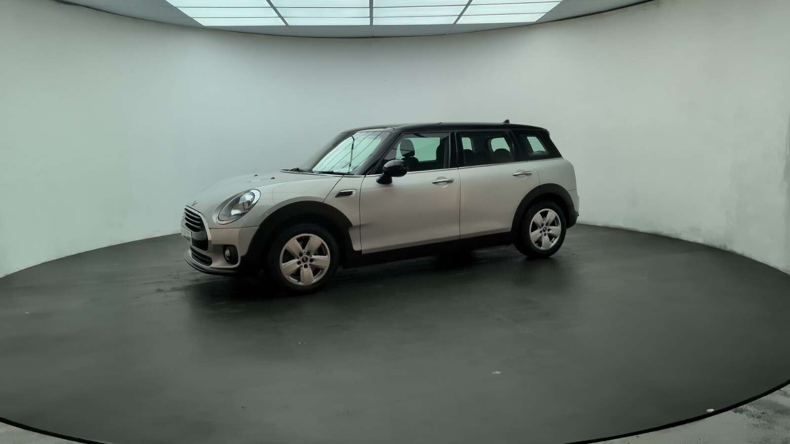 2019 MINI CLUBMAN 2019 MINI CLUBMAN