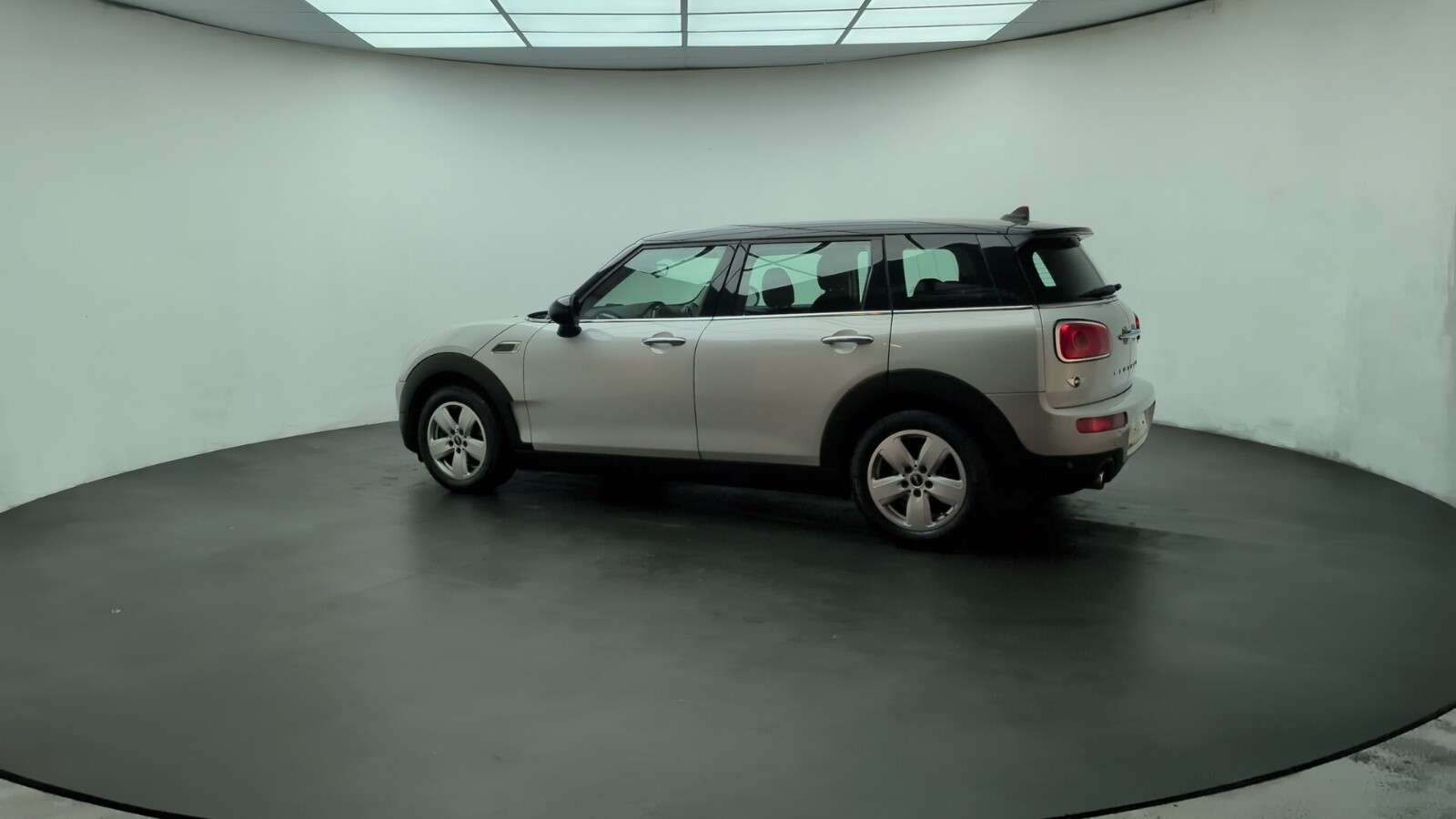 2019 MINI CLUBMAN 2019 MINI CLUBMAN