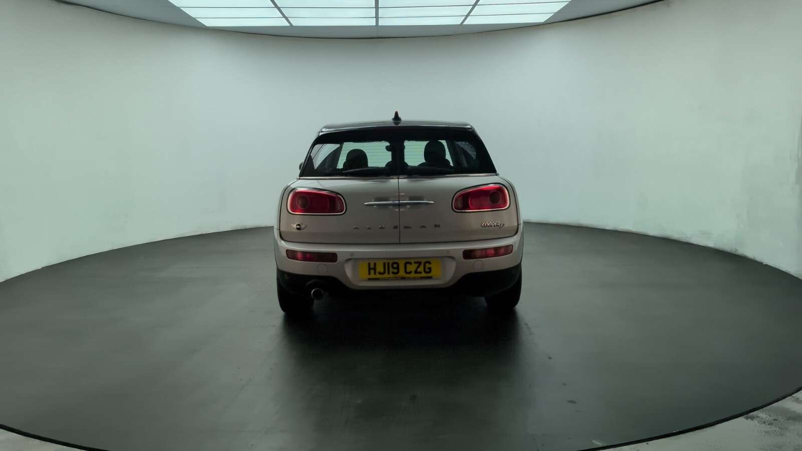 2019 MINI CLUBMAN 2019 MINI CLUBMAN