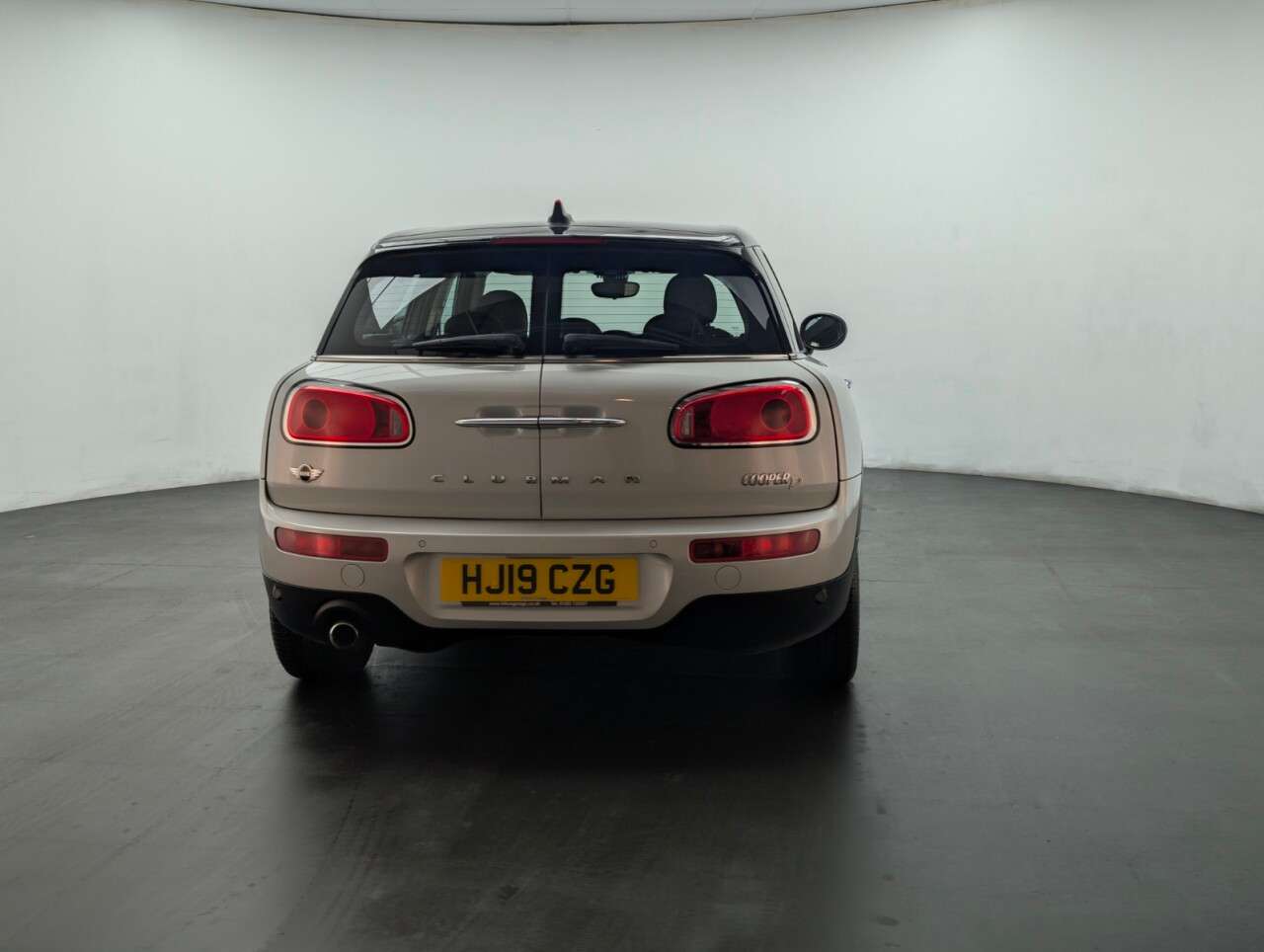 2019 MINI CLUBMAN 2019 MINI CLUBMAN