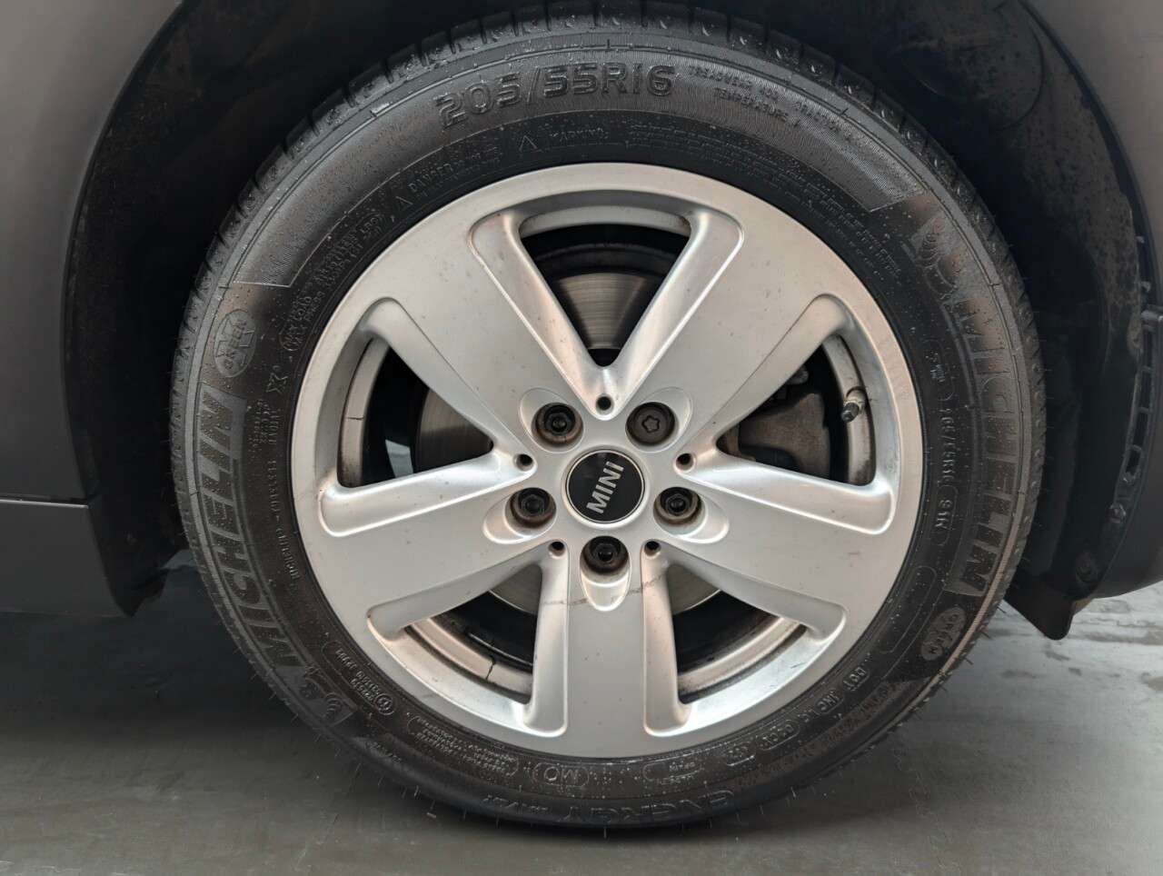 2019 MINI CLUBMAN 2019 MINI CLUBMAN