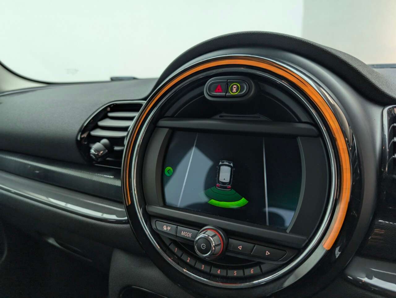 2019 MINI CLUBMAN 2019 MINI CLUBMAN